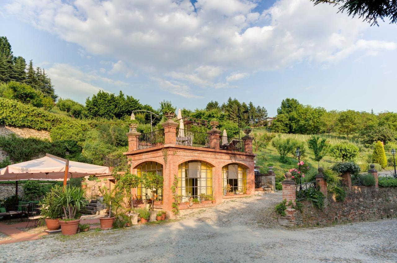 Villa La Favorita Alba  Bagian luar foto