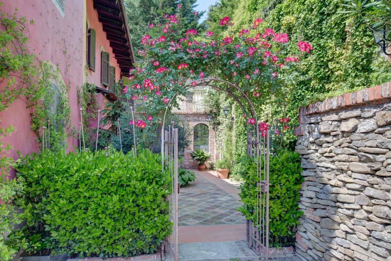 Villa La Favorita Alba  Bagian luar foto