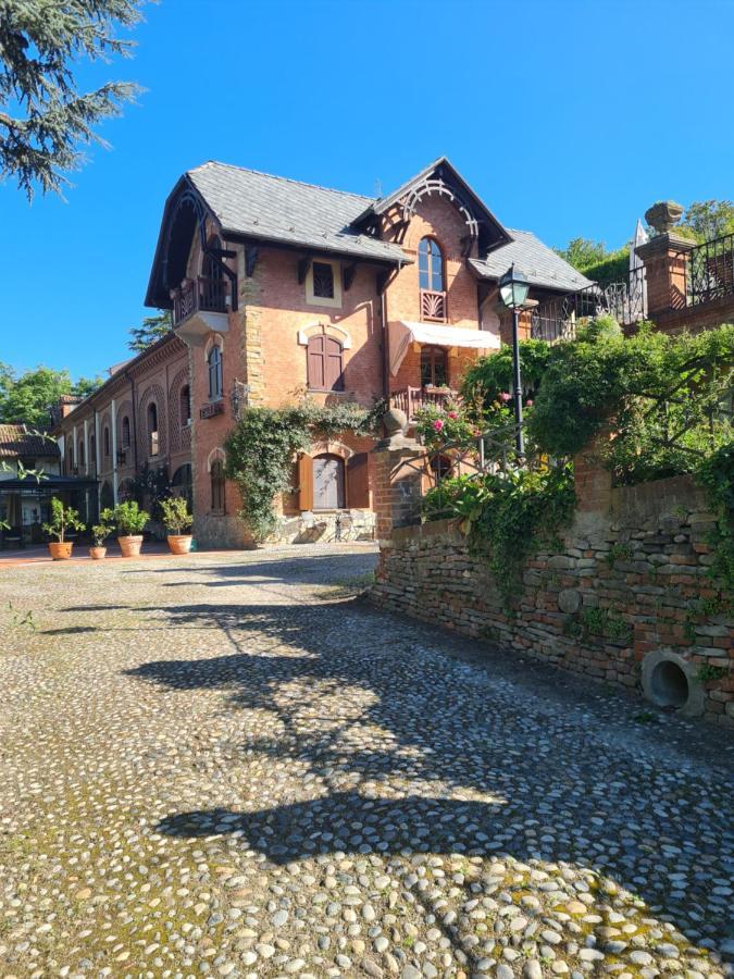 Villa La Favorita Alba  Bagian luar foto